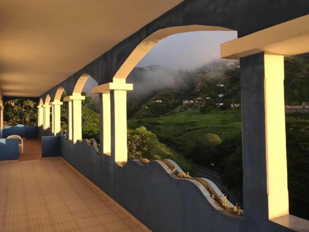 Djabraba'S Eco-Lodge Vila Nova Sintra Kültér fotó